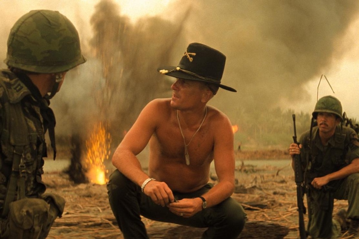 Apocalypse Now: “A guerra que se trava no âmago do coração humano a todos diz respeito e tudo mistura...” Foto de promoção da versão "Final Cut" do filme: Direiros reservados/Studio Canal. Robert Duvall Francis Ford Coppola