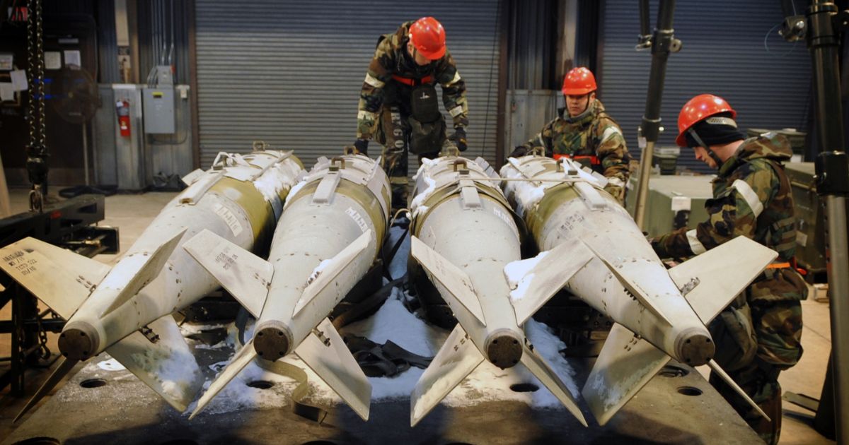 Armamento, armas, mísseis. Foto SIPRI Armamento, armas, mísseis. Foto SIPRI