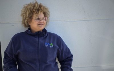 “Quem cuida dos idosos precisa de mais do que aplausos em tempos de covid”