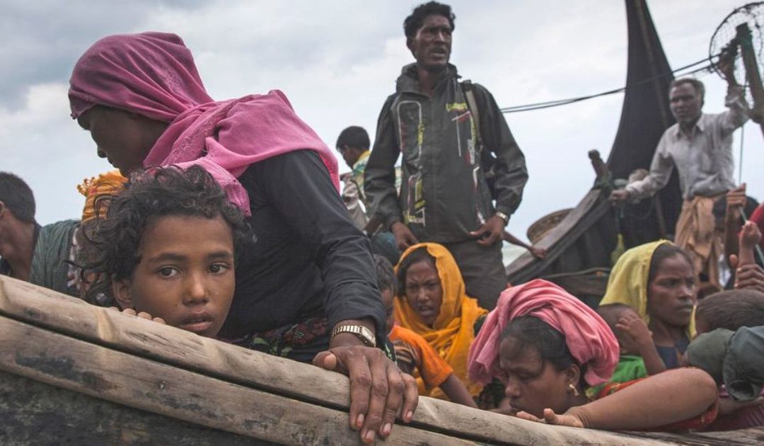 Myanmar: Junta Militar liberta 12.000 prisioneiros, mas continua a bombardear população