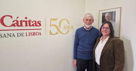 Luís Macieira Fragoso e Carmo Diniz em entrevista na sede da Cáritas de Lisboa 2. Foto Clara Raimundo
