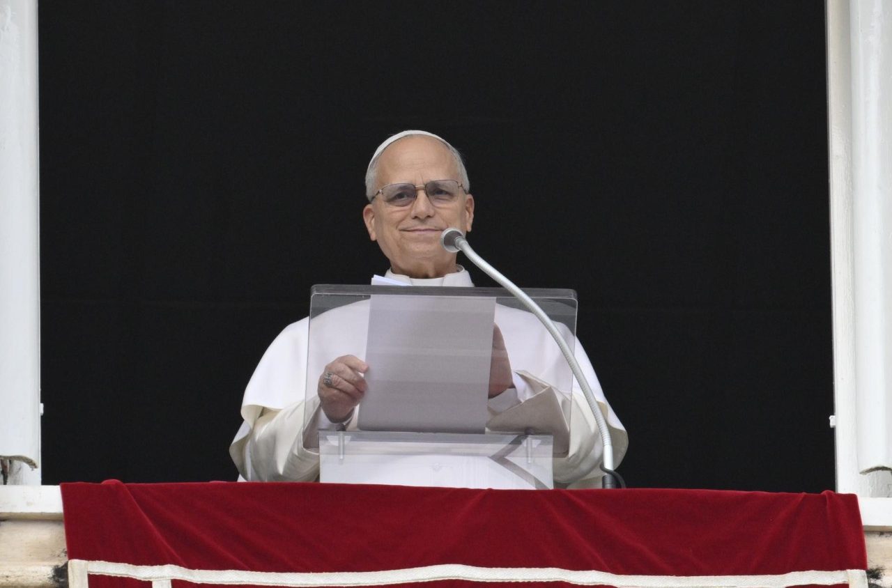 Papa Leão XIV no Angelus de 1 março 2026. Foto Vatican Media