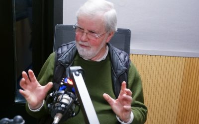 Peter Stilwell, o padre que praticou aikido e que dialoga com todas as religiões
