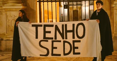 Via-sacra da comunidade universitária de Coimbra, em março de 2024. Foto CUMN