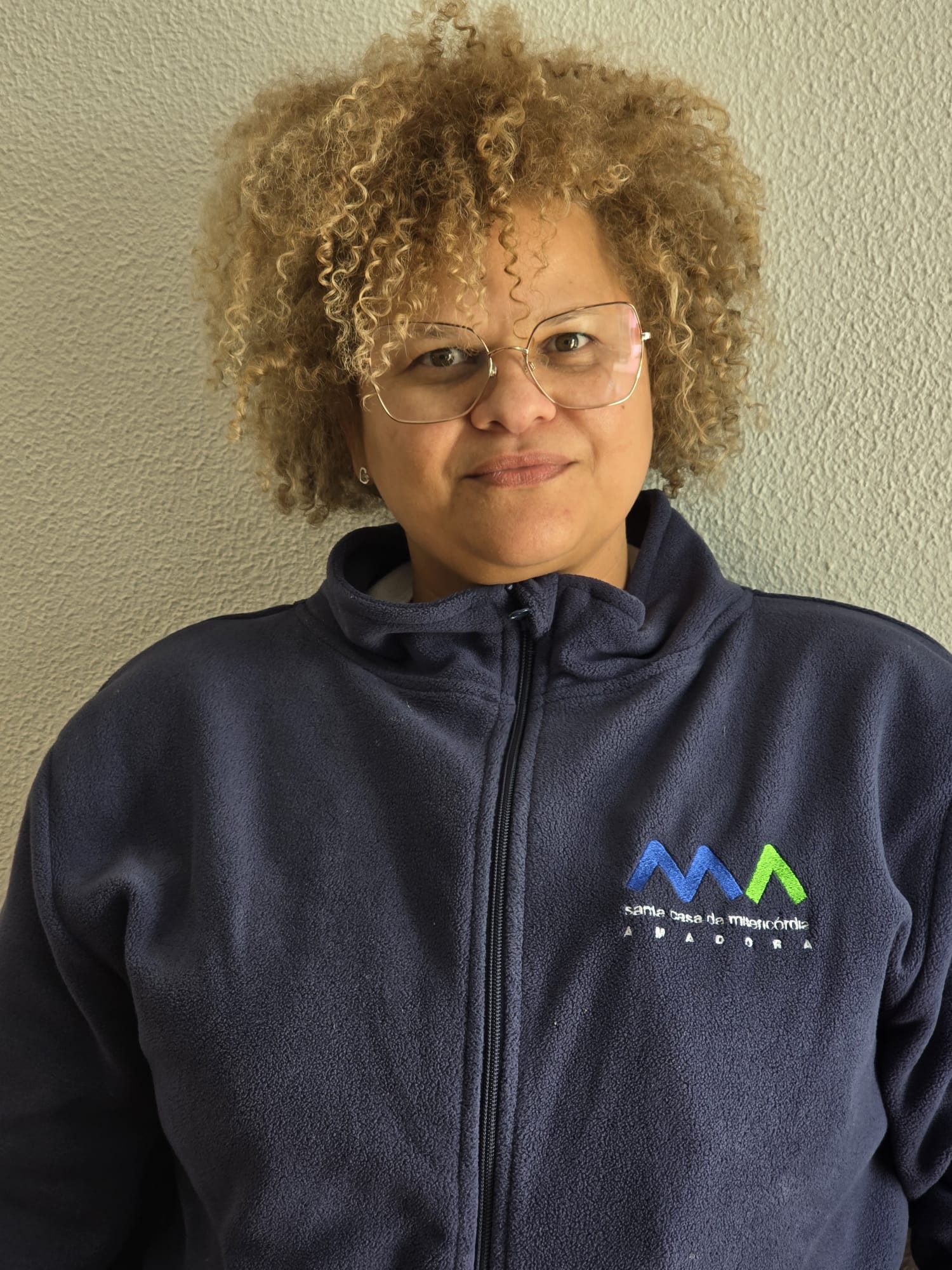 Elsa Teixeira trabalha há 14 anos no lar da Santa Casa da Misericórdia da Amadora. Foto DR