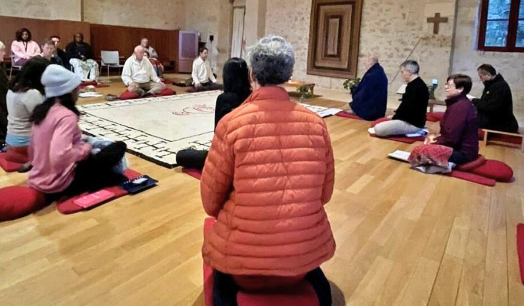 Meditação cristã: uma história e um programa de visita a Portugal