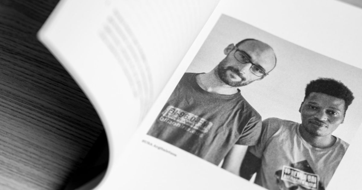 Os autores do livro Miñan, Irmãozinho. Foto Meeru