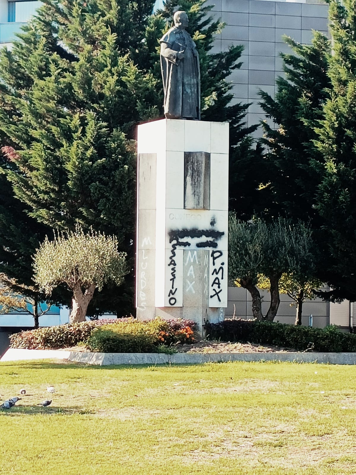 Cónego Melo, Braga, Padre Max