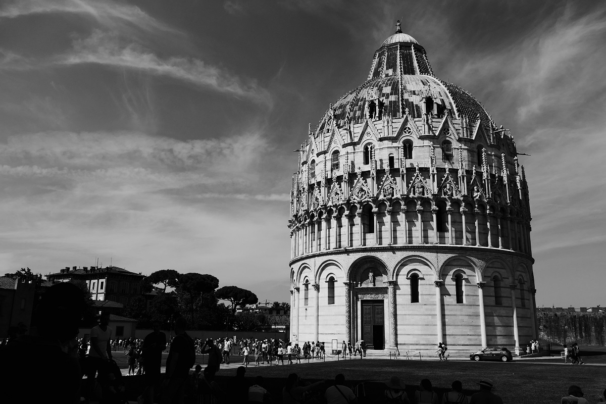 Batistério de Pisa (séc. XII), Itália