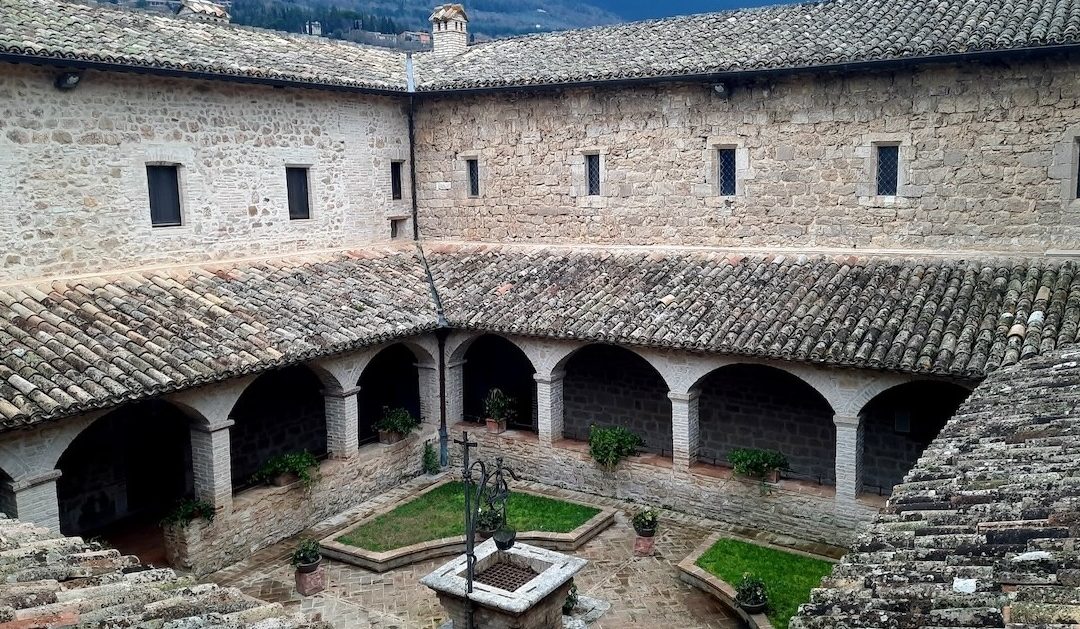 Francisco, restaurador da casa (comum) em ruína