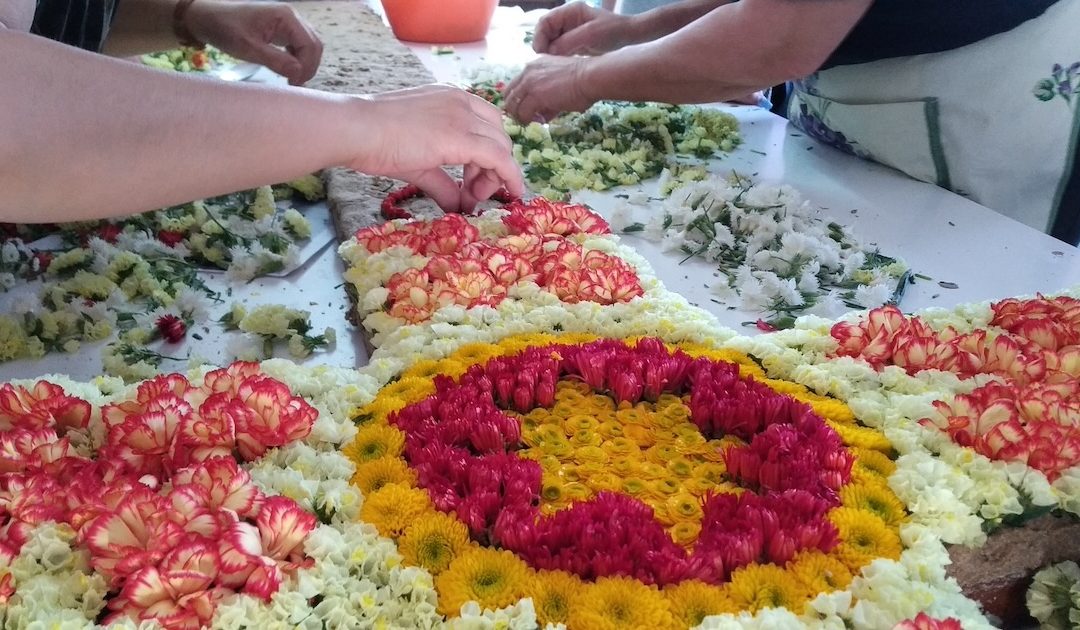 Doença, flores e Páscoa em duas festas das cruzes no Minho