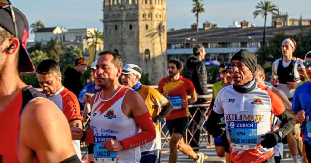 O pastor Jorge Nobre durante a Maratona de Sevilha, em fevereiro deste ano. Foto Direitos reservados