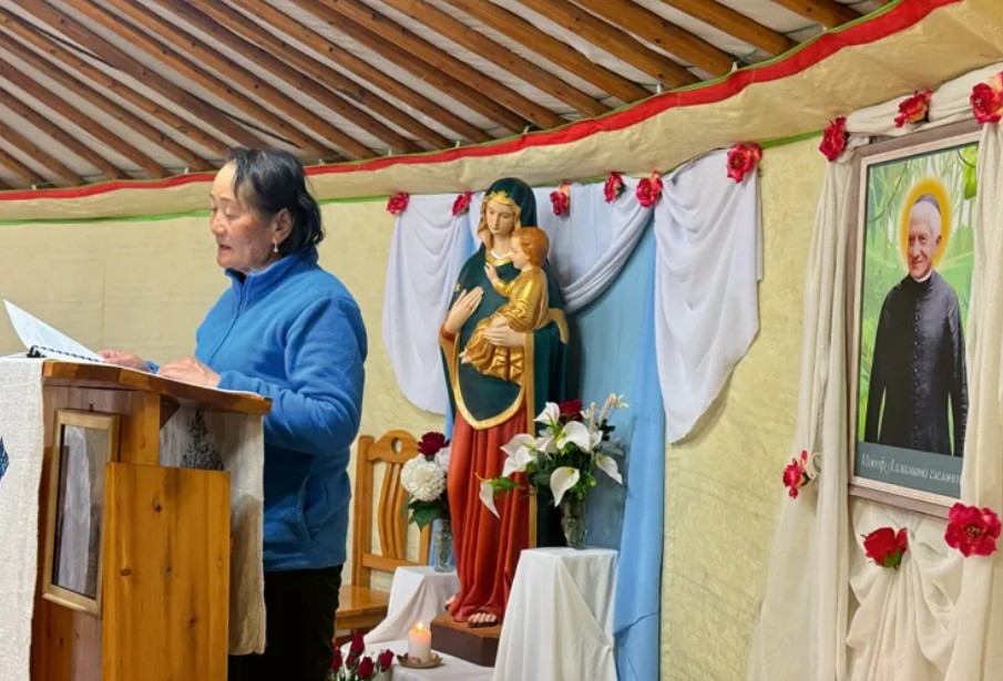 Programa celebrativo incluiu uma Eucaristia e um convívio onde foi servido o tradicional chá mongol Foto DR
