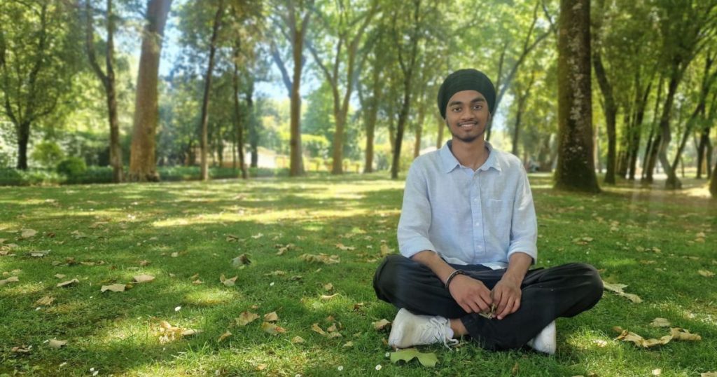 Veer tem 16 anos, veio da Índia e é sikh. Foto © Clara Raimundo 7MARGENS