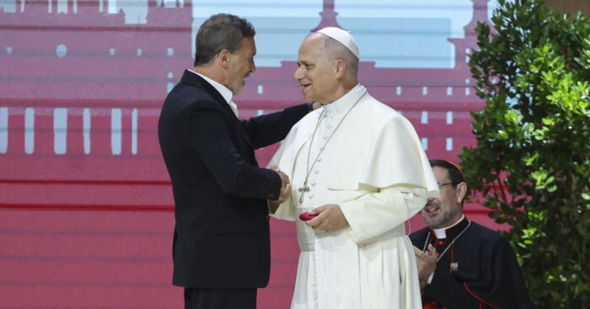 António Banderas e Leão XIV