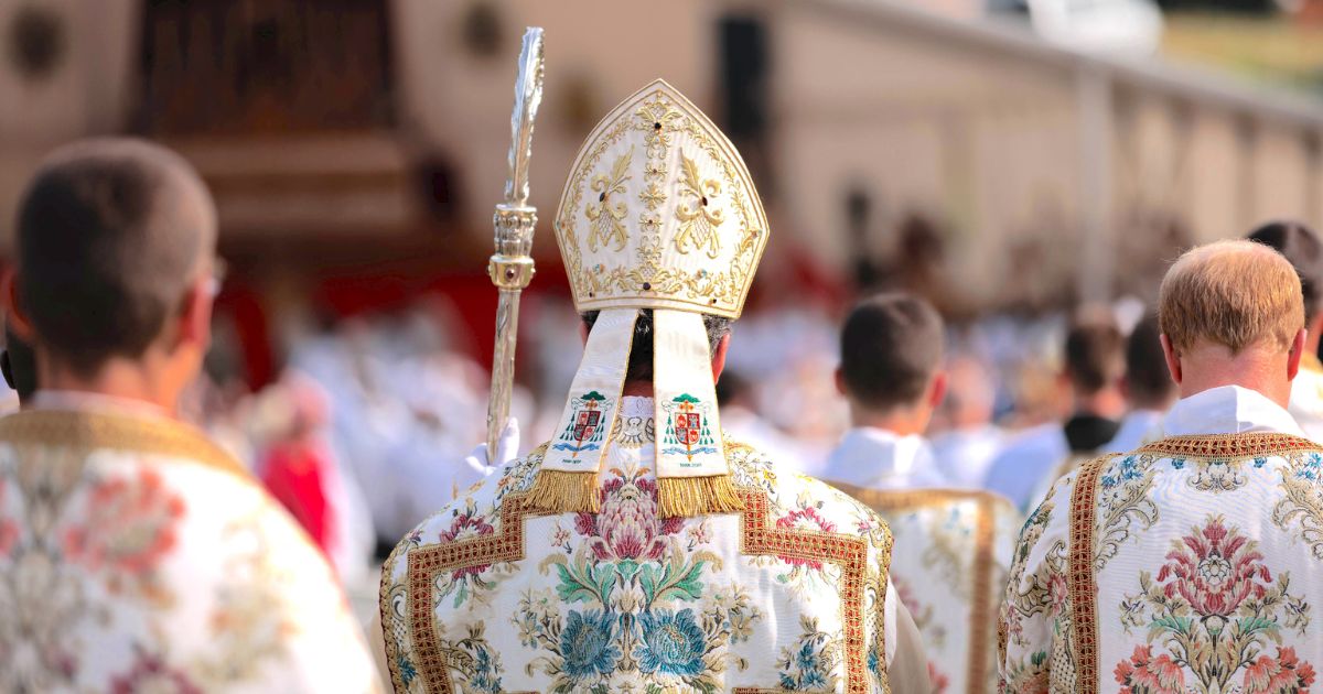 Bispos Sociedade de São Pio X. Foto FSSPX Bispos Sociedade de São Pio X. Foto FSSPX