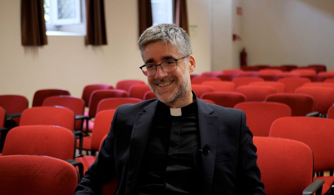 “Ainda não conseguimos passar mentalmente de uma Igreja clerical para uma Igreja povo de Deus”