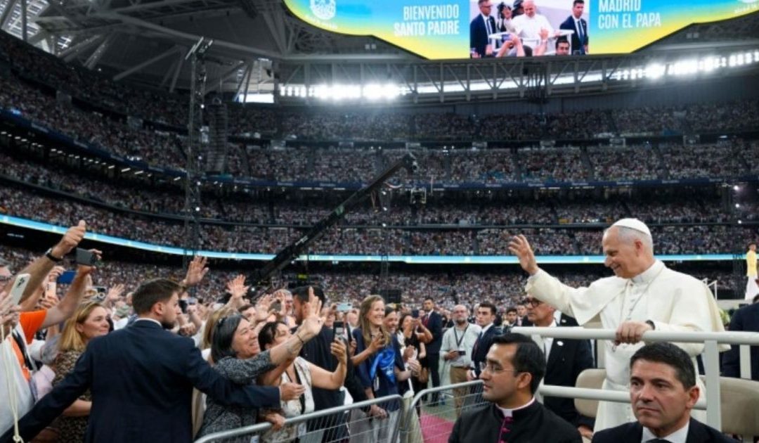 Entre “grupos fechados” e “18 mil sins”: a mensagem de Leão XIV na despedida de Madrid