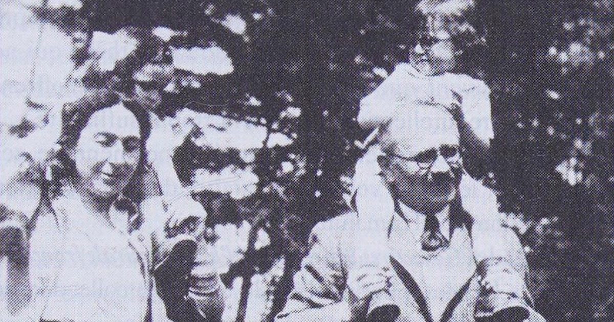 Marc Bloch, a sua mulher Simonne Vidal e os seus dois filhos mais novos (cerca de 1932, com base na idade das crianças). Foto de autor desconhecido, Domínio público, via Wikimedia Commons. História historiador França