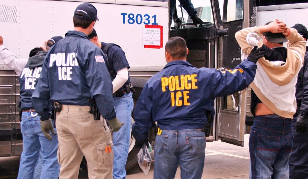 Bispos dos Estados Unidos criticam operações da ICE contra migrantes