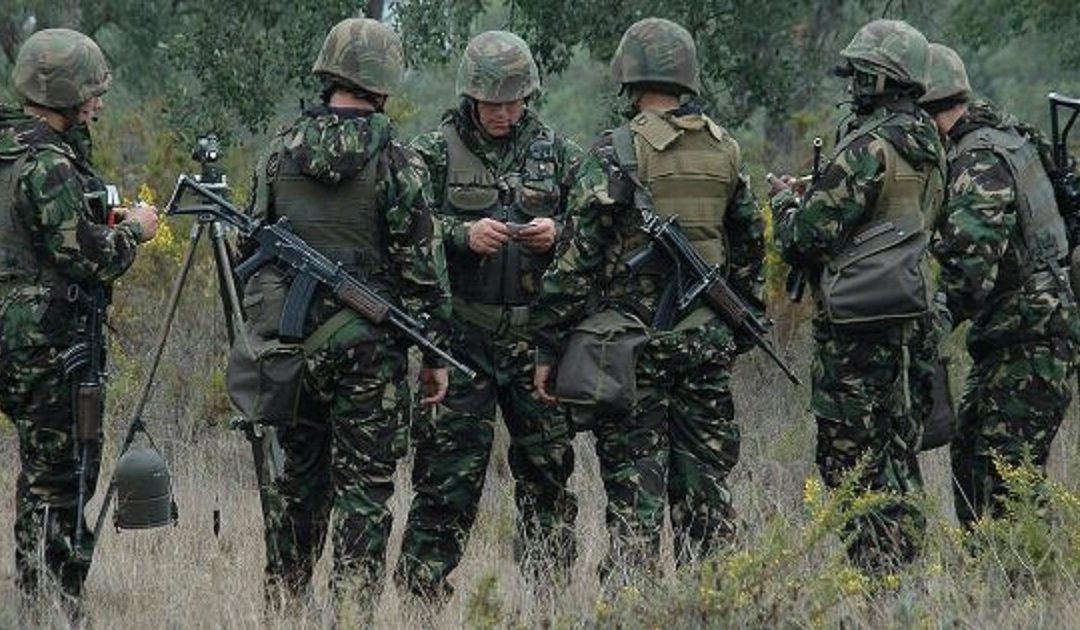 Governo utiliza abusivamente o termo ‘voluntariado’ no recrutamento para as Forças Armadas