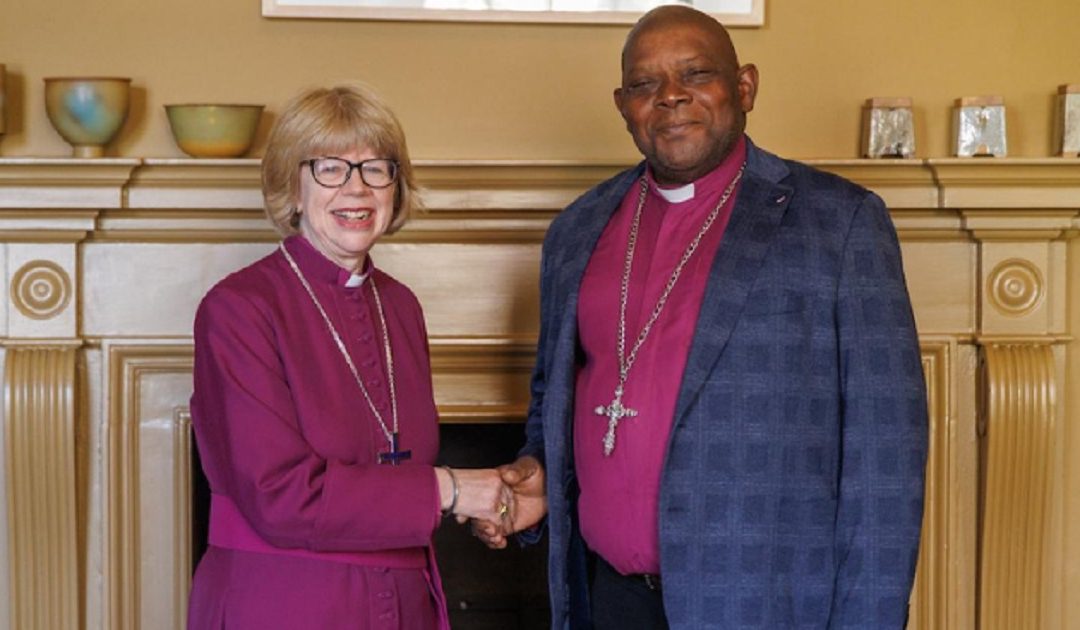 Arcebispa de Cantuária 10 dias com as igrejas anglicanas do Gana e Camarões