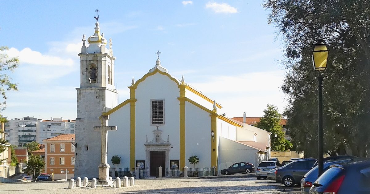 Igreja Paroquial de São João Batista do Lumiar