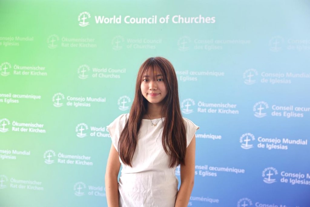 Erin Tsutsui é uma aluna nipo-americana de 16 anos que vive na Califórnia. O avô sobreviveu à bomba de Hiroxima. Foto © Pauline Tete/WCC. Japão nuclear