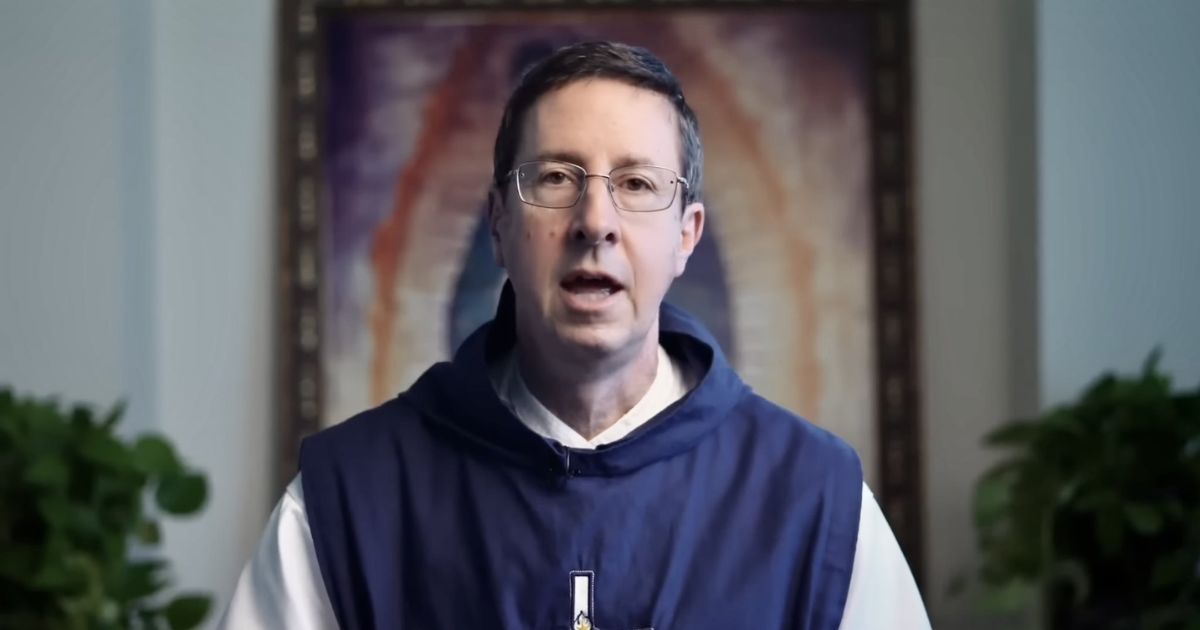 Padre John Mary Foster Foto @FredSimonTLM Padre John Mary Foster Foto @FredSimonTLM