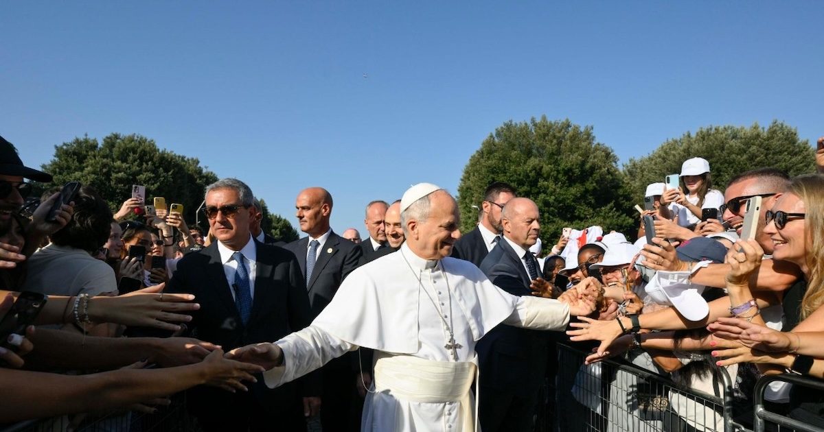 papa_Assis_2026_VMb Papa encontrou-se com os jovens em Assis. Foto © Vatican Media via Agência Ecclesia. Leão XIV