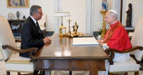 Seguro e Leão XIV em sintonia na defesa da paz: “Os problemas resolvem-se à mesa e não num campo de batalha” António José Seguro foi recebido pelo Papa Leão XIV esta quinta-feira, 24 setembro 2026. Foto Vatican Media
