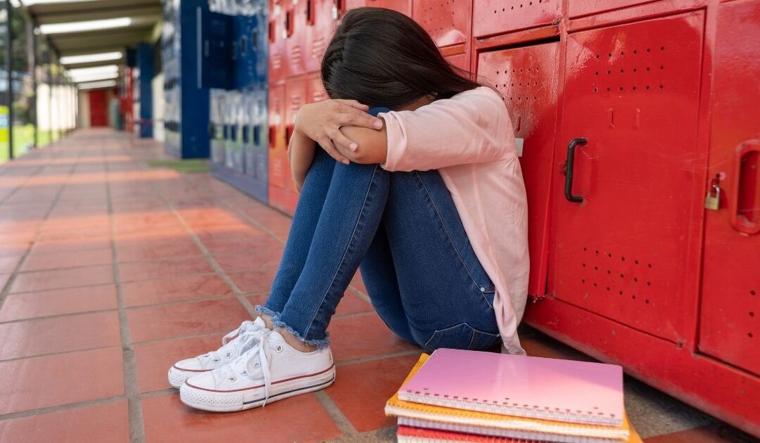 Uma escola silenciosa não é necessariamente uma escola pacífica