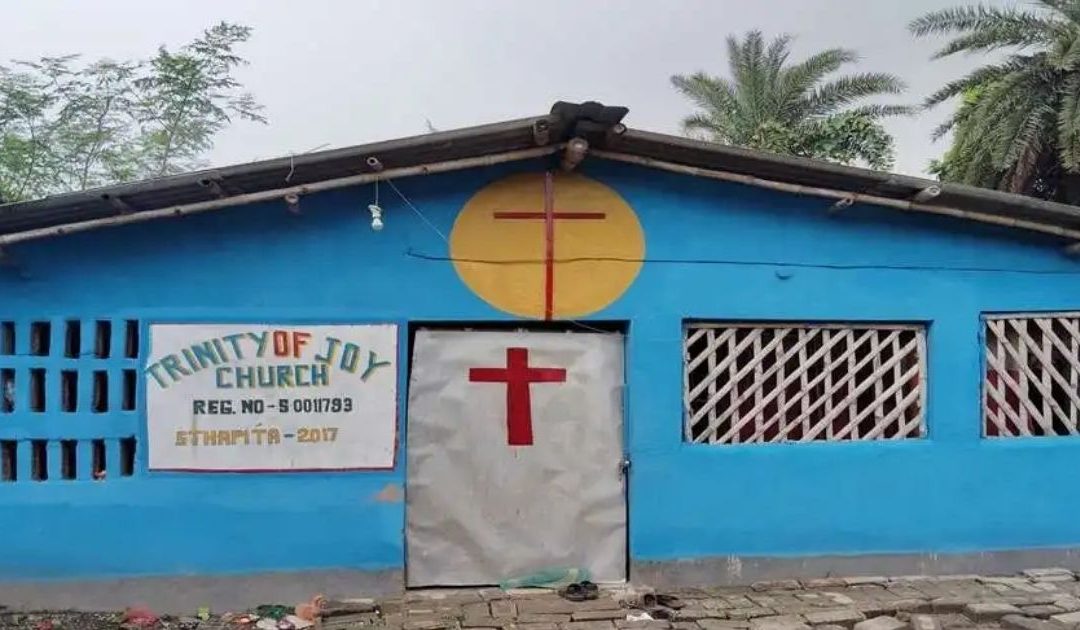 Pastor raptado e igreja vandalizada em novos ataques contra cristãos na Índia