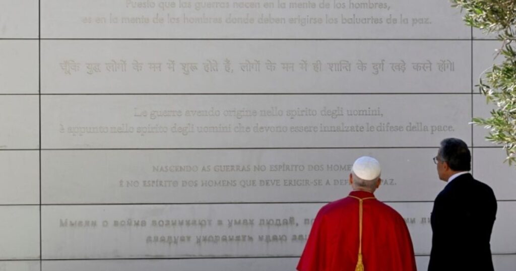 O Papa na sede da UNESCO, em Paris. Foto Vatican Media