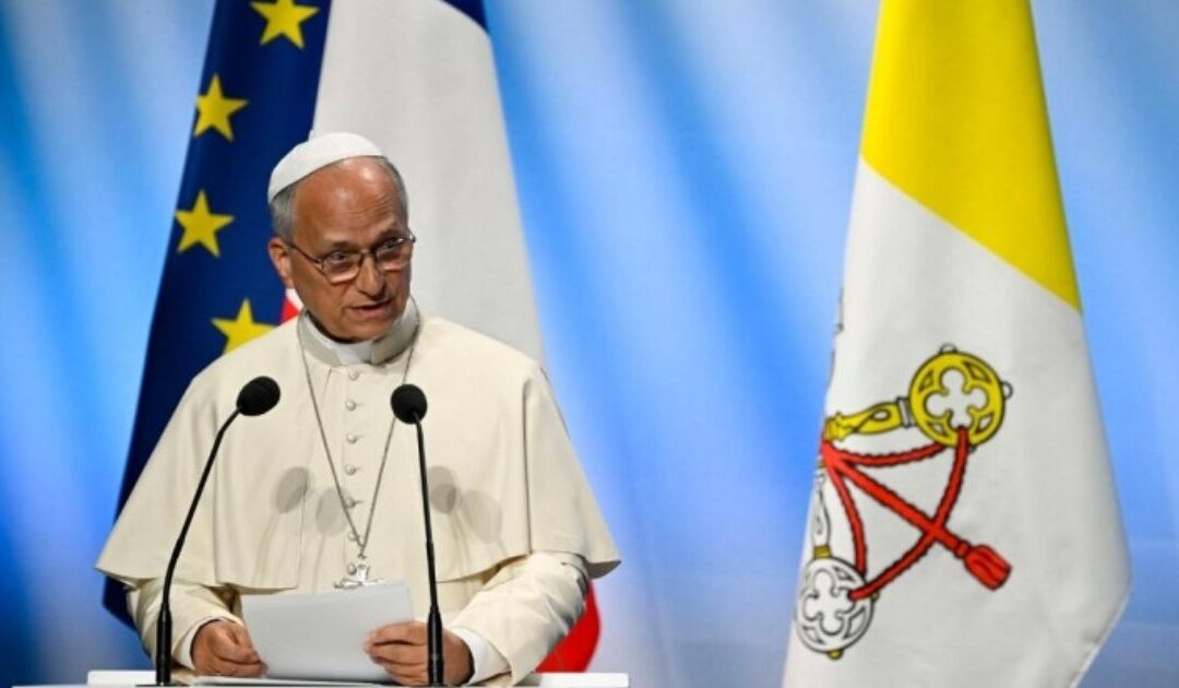 “Estamos apenas a tentar conter a hemorragia da guerra?” Papa desafia Europa a reconstruir a paz