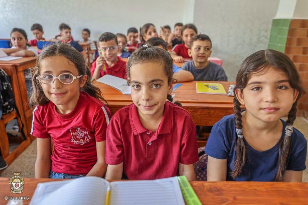 Regresso às aulas em Gaza, setembro 2026. Foto © Patriarcado Latino de Jerusalém 2