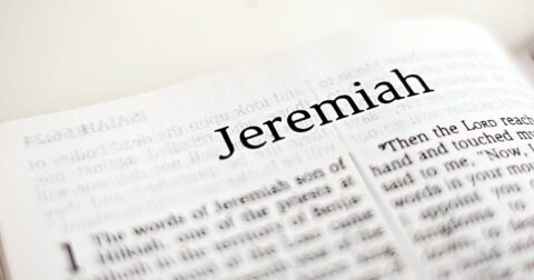 Biblia, carta de Jeremias. Foto Jodie777