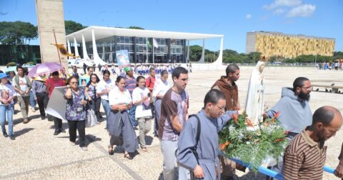 Brasília, aborto, religião e política,