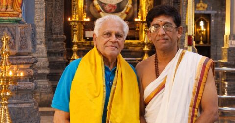O hinduísmo do meu pai, Narana Coissoró, e as minhas raízes Narana Coissoró, hinduísmo, Índia, Goa, templo hindu Shree Mangesh