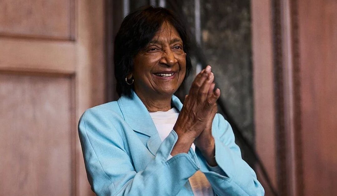 Entre elogios e críticas, Nobel de Navi Pillay reacende debate sobre justiça internacional