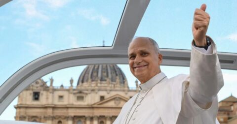 Papa vota nas eleições americanas de 3 de novembro Papa Leão XIV saúda os fiéis antes da audiência geral da semana passada. Foto Vatican Media