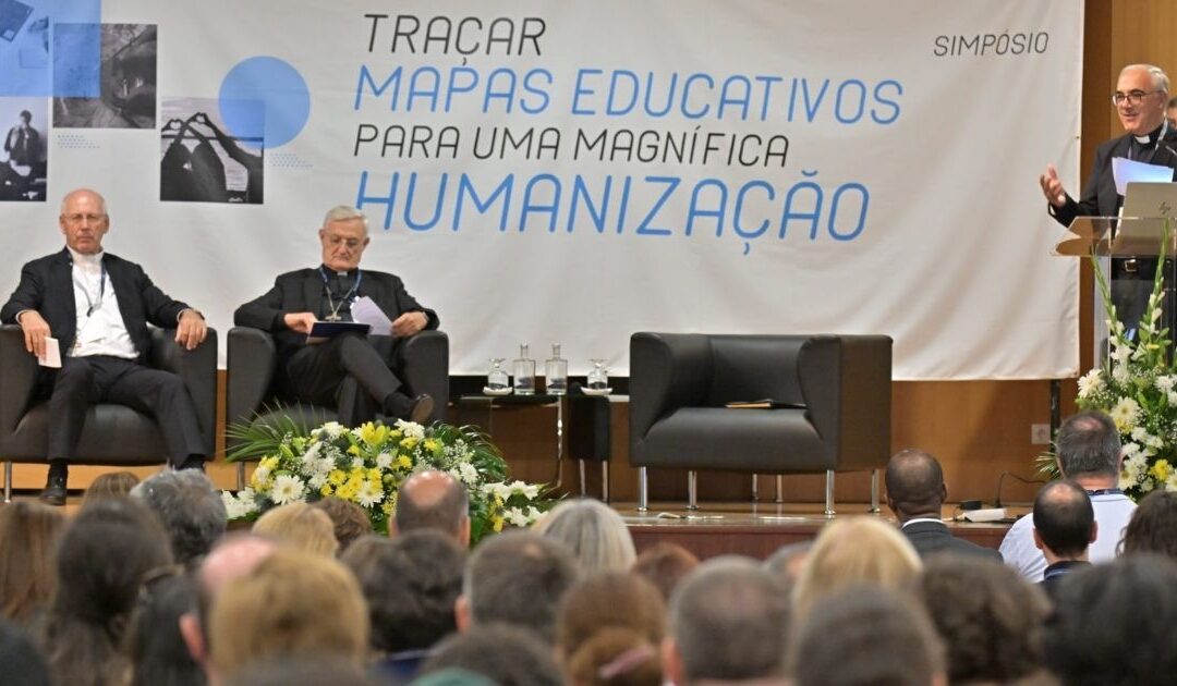 É preciso humanizar a escola num tempo de inteligência artificial, desigualdades e imprevisibilidade